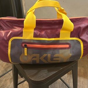 New Oakley Duffel Bag for the gym or work